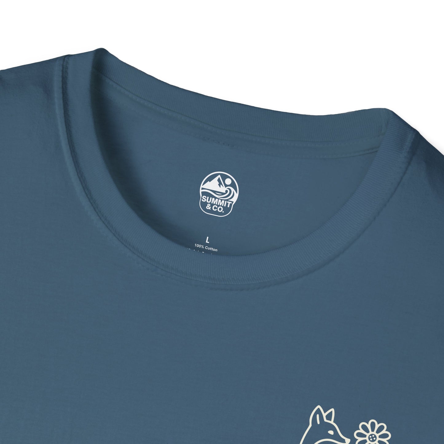 Summit&Co. Women's Softstyle Minimal Fox Tee