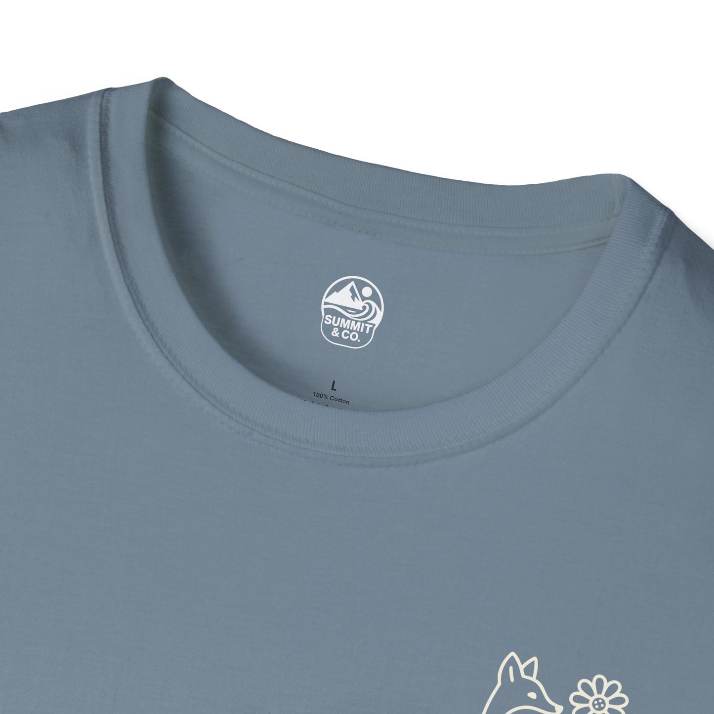 Summit&Co. Women's Softstyle Minimal Fox Tee