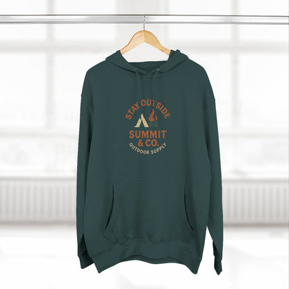 Summit&Co. Stay Outside
